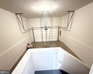 9715 Grant Avenue - Photo Thumbnail 16