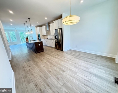 9715 Grant Avenue - Photo Thumbnail 13
