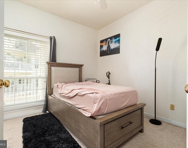 664 Gateway Drive Se - Photo Thumbnail 17