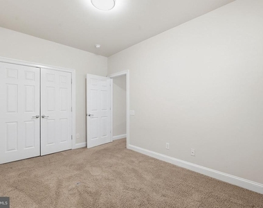 20661 Erskine Terrace - Photo Thumbnail 34