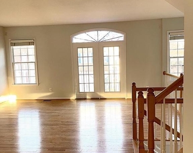 20937 Sandian Terrace - Photo Thumbnail 8