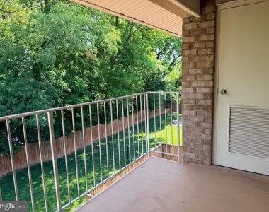 2839 Kalmia Lee Court - Photo Thumbnail 4