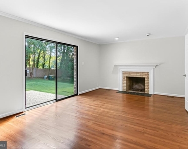 6294 Dunaway Court - Photo Thumbnail 24