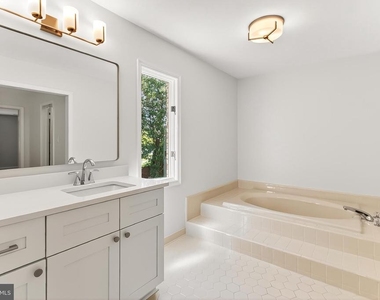 6294 Dunaway Court - Photo Thumbnail 34