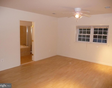3517 Forest Drive - Photo Thumbnail 12
