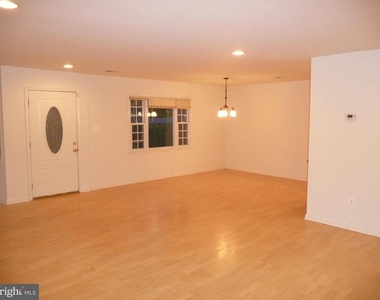3517 Forest Drive - Photo Thumbnail 10