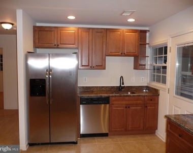 3517 Forest Drive - Photo Thumbnail 9