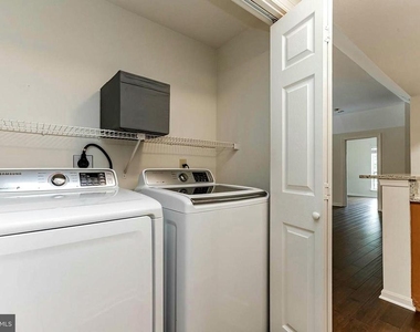 12150 Penderview Terrace - Photo Thumbnail 10