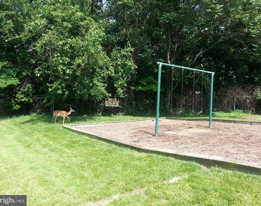 2622 Fort Farnsworth Road - Photo Thumbnail 8