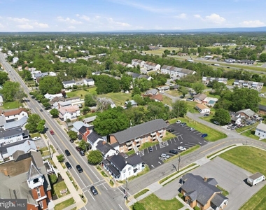 830 Locust Street - Photo Thumbnail 17
