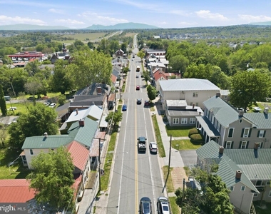 820 Locust Street - Photo Thumbnail 17