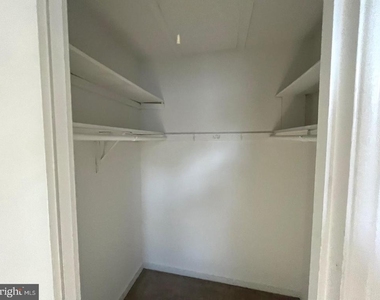 2983 S Columbus Street - Photo Thumbnail 10