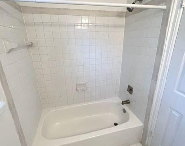 2983 S Columbus Street - Photo Thumbnail 13