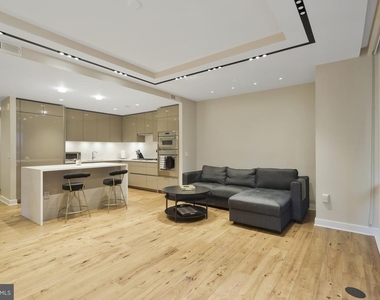 1781 Pierce Street N - Photo Thumbnail 11
