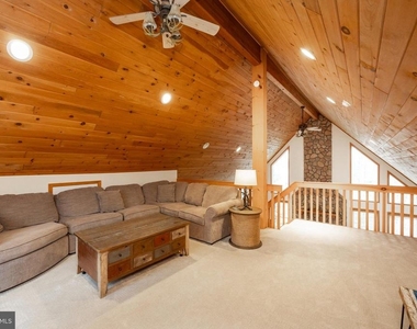 1212 Acacia - Photo Thumbnail 17