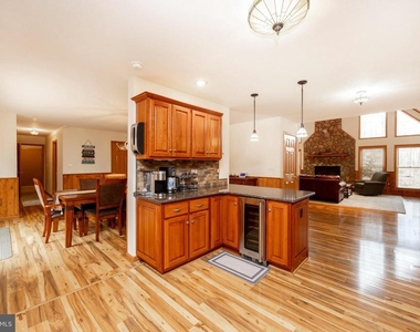 1212 Acacia - Photo Thumbnail 23