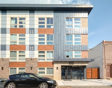 1155 S 15th Street - Photo Thumbnail 9