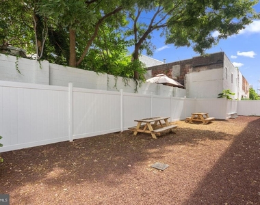 1155 S 15th Street - Photo Thumbnail 10