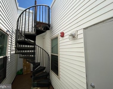 1816 N Front St - Photo Thumbnail 22