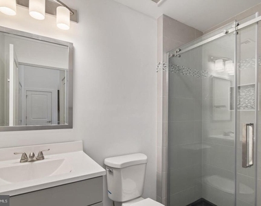 1705 Jackson Street - Photo Thumbnail 5