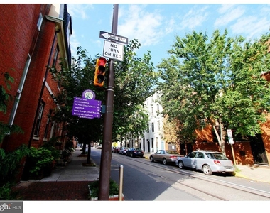 413 S 11th Street - Photo Thumbnail 2