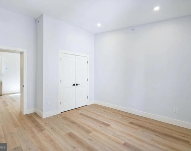 3439-1 Lancaster Avenue - Photo Thumbnail 18