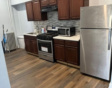 6500 Haverford Avenue - Photo Thumbnail 4