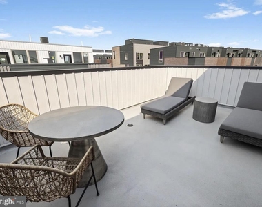 3103 Beachview Lane - Photo Thumbnail 48