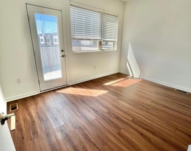 3103 Beachview Lane - Photo Thumbnail 38