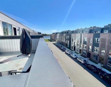 3103 Beachview Lane - Photo Thumbnail 54