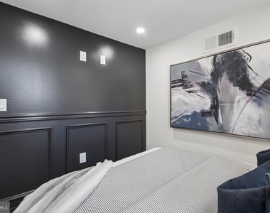 924 Cantrell Street - Photo Thumbnail 14