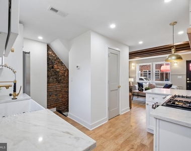 924 Cantrell Street - Photo Thumbnail 9