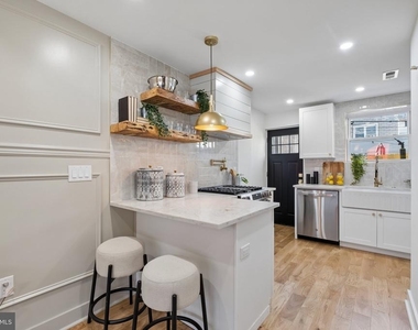 924 Cantrell Street - Photo Thumbnail 6