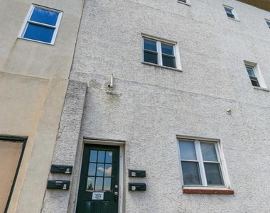 2024 Ridge Avenue - Photo Thumbnail 17