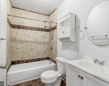 2024 Ridge Avenue - Photo Thumbnail 6
