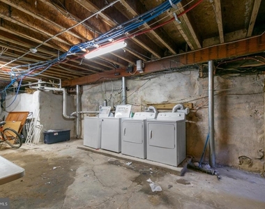 2024 Ridge Avenue - Photo Thumbnail 15