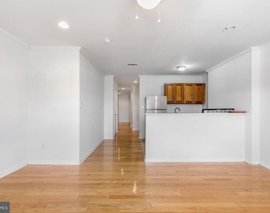 2024 Ridge Avenue - Photo Thumbnail 1