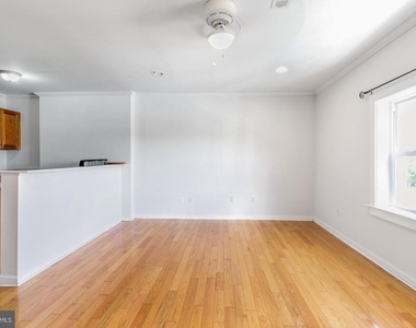 2024 Ridge Avenue - Photo Thumbnail 4