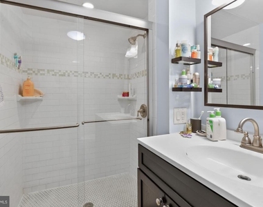 874 N 4th Street - Photo Thumbnail 23