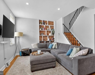874 N 4th Street - Photo Thumbnail 1