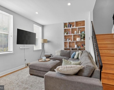 874 N 4th Street - Photo Thumbnail 3