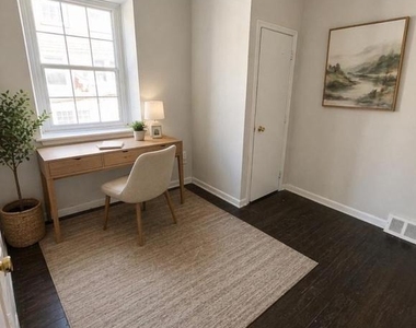 5608 Ridge Avenue - Photo Thumbnail 3