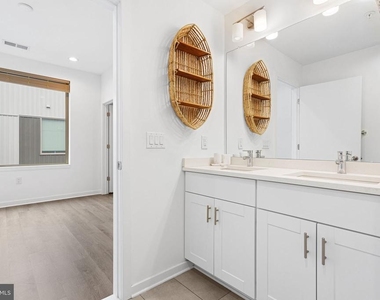 3121 Beach View Lane - Photo Thumbnail 23