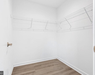 3121 Beach View Lane - Photo Thumbnail 20