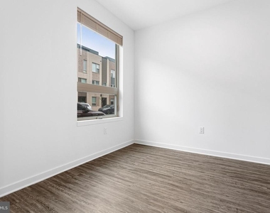 3121 Beach View Lane - Photo Thumbnail 13
