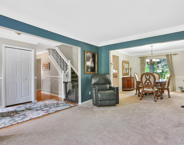 3288 Hickory Drive - Photo Thumbnail 3