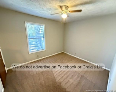 1022 Brookhollow Drive - Photo Thumbnail 4