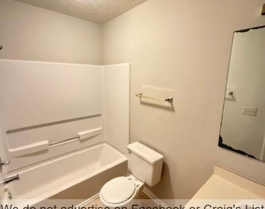 1022 Brookhollow Drive - Photo Thumbnail 5