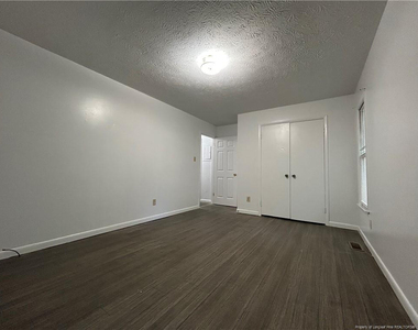 6324 Marykirk Drive - Photo Thumbnail 6