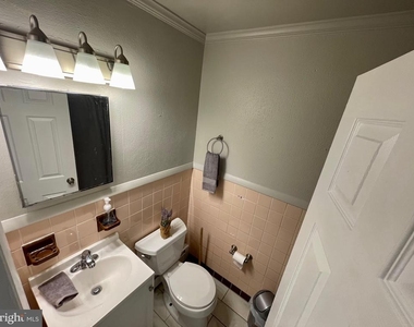 239 S 3rd Street - Photo Thumbnail 10